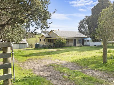 2115 HIGHLANDS ROAD, Whiteheads Creek