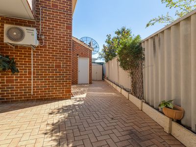 64A Moolyeen Road, Brentwood