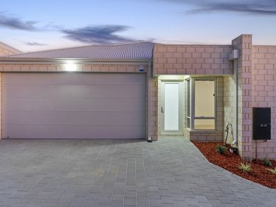 1-5 / 153 Hillsborough Drive, Nollamara