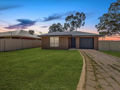 8 Alkira Street, Dubbo