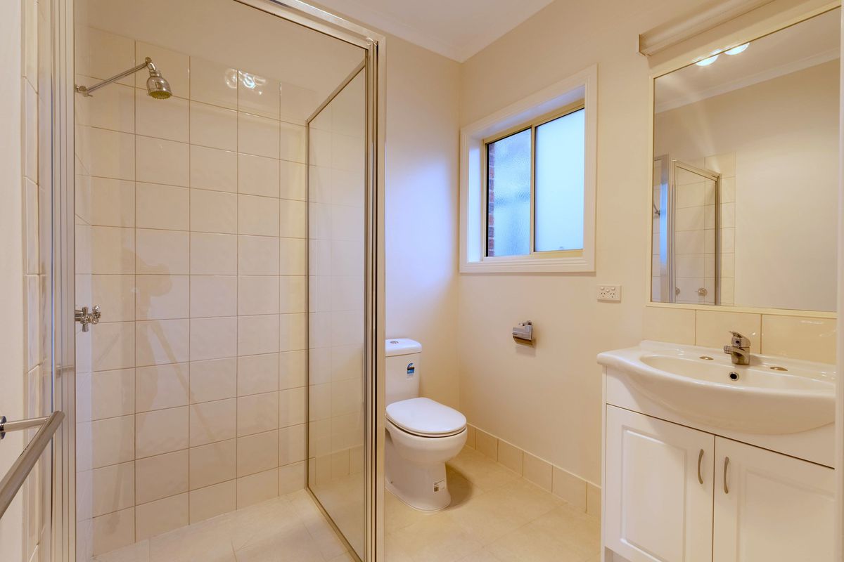 2 / 35 Malcolm Street, Mansfield