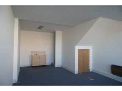 46 McLachlan Street, Horsham