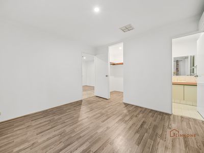 23 Mayhew Cross, Atwell