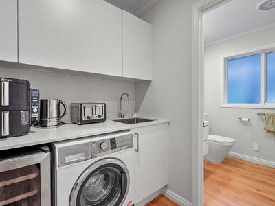 2/48 Seaton Road, Murrays Bay