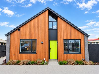 2 / 116 Champion Street, Edgeware