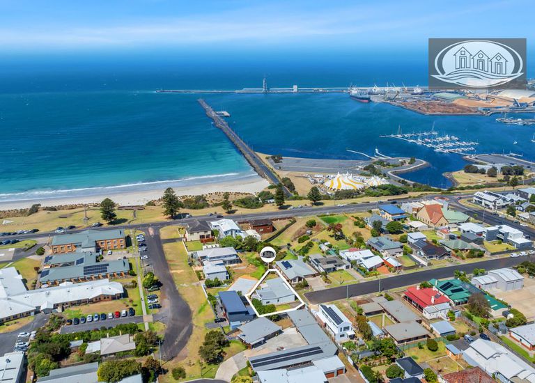 9 Market Court, Portland