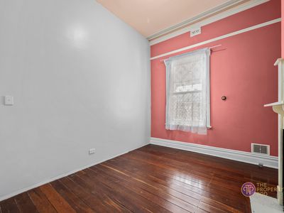296 Railway Parade, East Cannington
