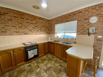 1/124 York Street, Forbes