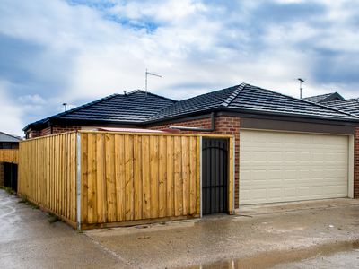 23 Hunt Way, Pakenham