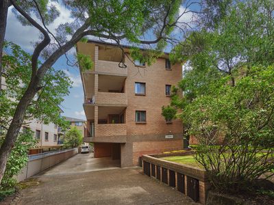 4/16 Queens Rd, Westmead