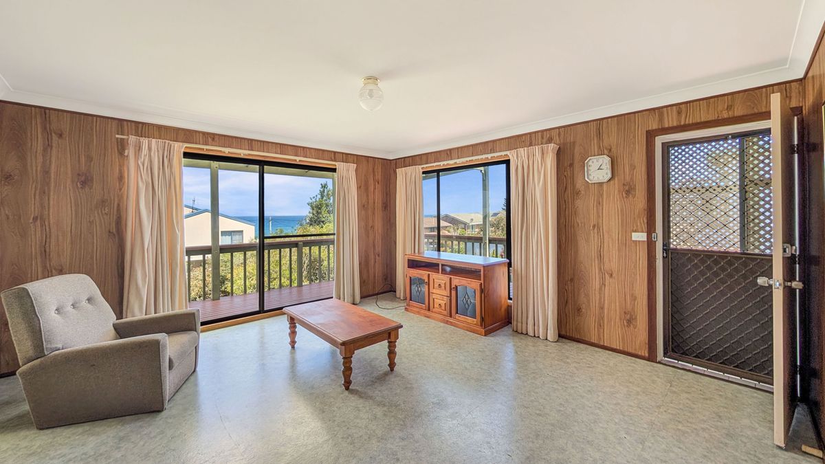 16 Kianga Parade, Kianga