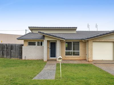 2/274 Long Street, South Toowoomba
