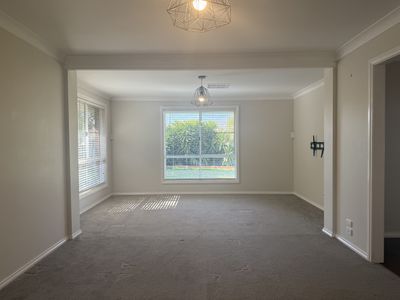 7 Cobden Place, Parkes