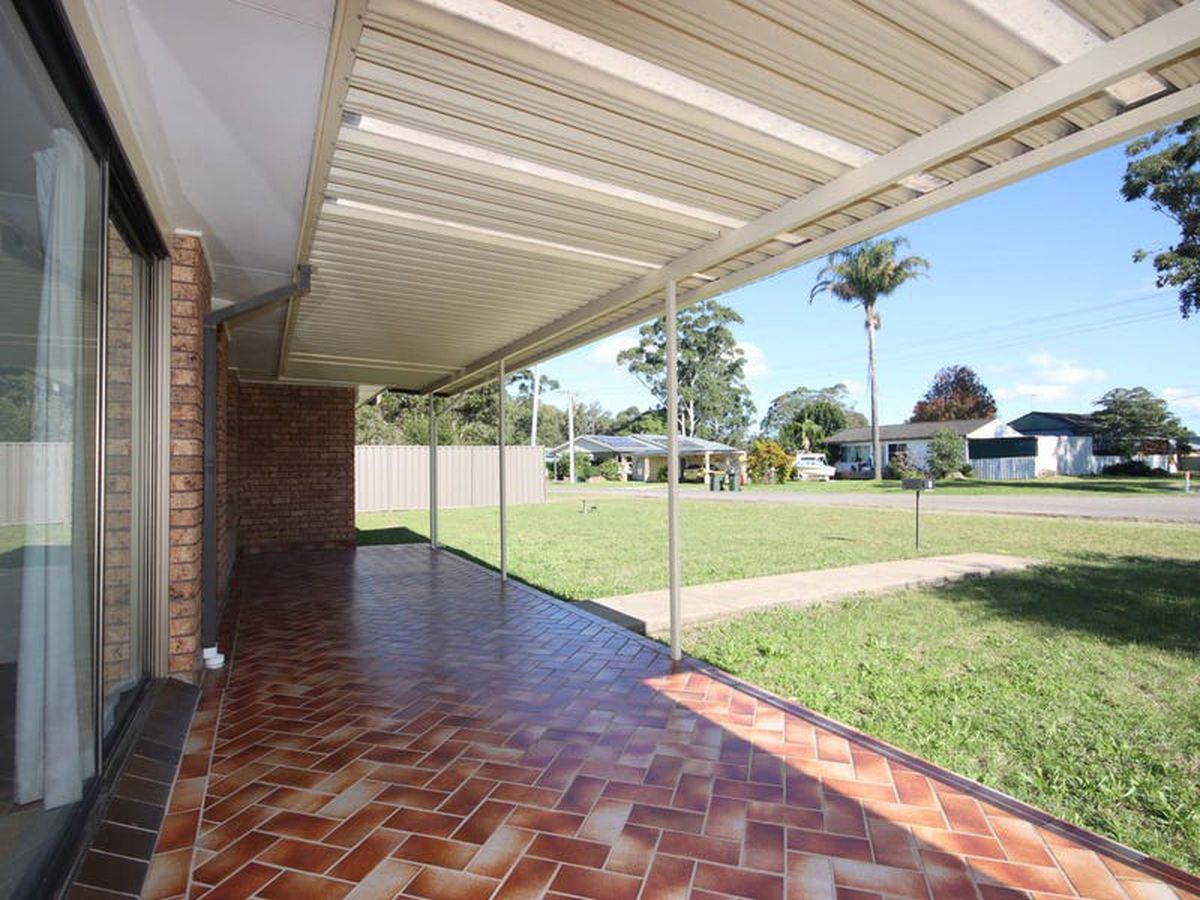 6 Beatty Boulevarde, Tanilba Bay, Tanilba Bay - Thumbnail 2