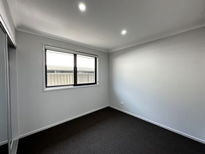 51 Melton Circuit, Gregory Hills
