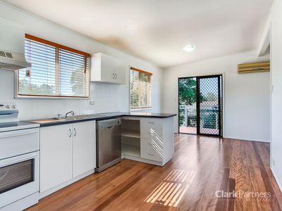 24 Bray Road, Lawnton