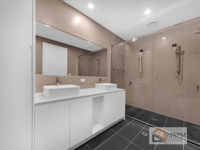 18 Cornwall Place, Maribyrnong