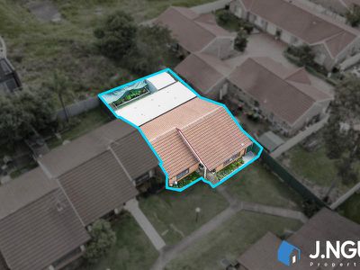 9 / 45 Pine Road, Casula