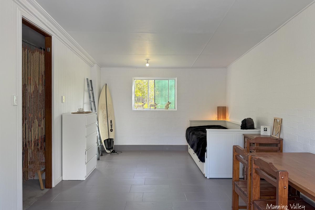 6-8 Red Oak Road, Rainbow Flat