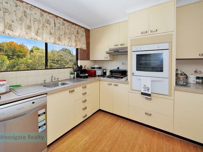 23 Emperor St, Woodgate