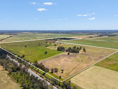 1087 Mundijong Road, Oldbury