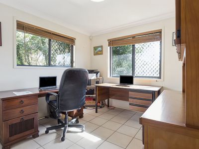 2 Leanne Close, Mcdowall