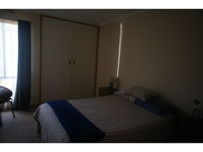 4 / 3 Tydeman Street, Horsham