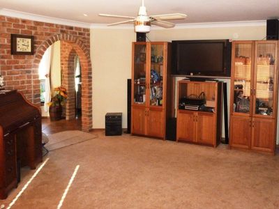 37 Tallowood Close, Failford