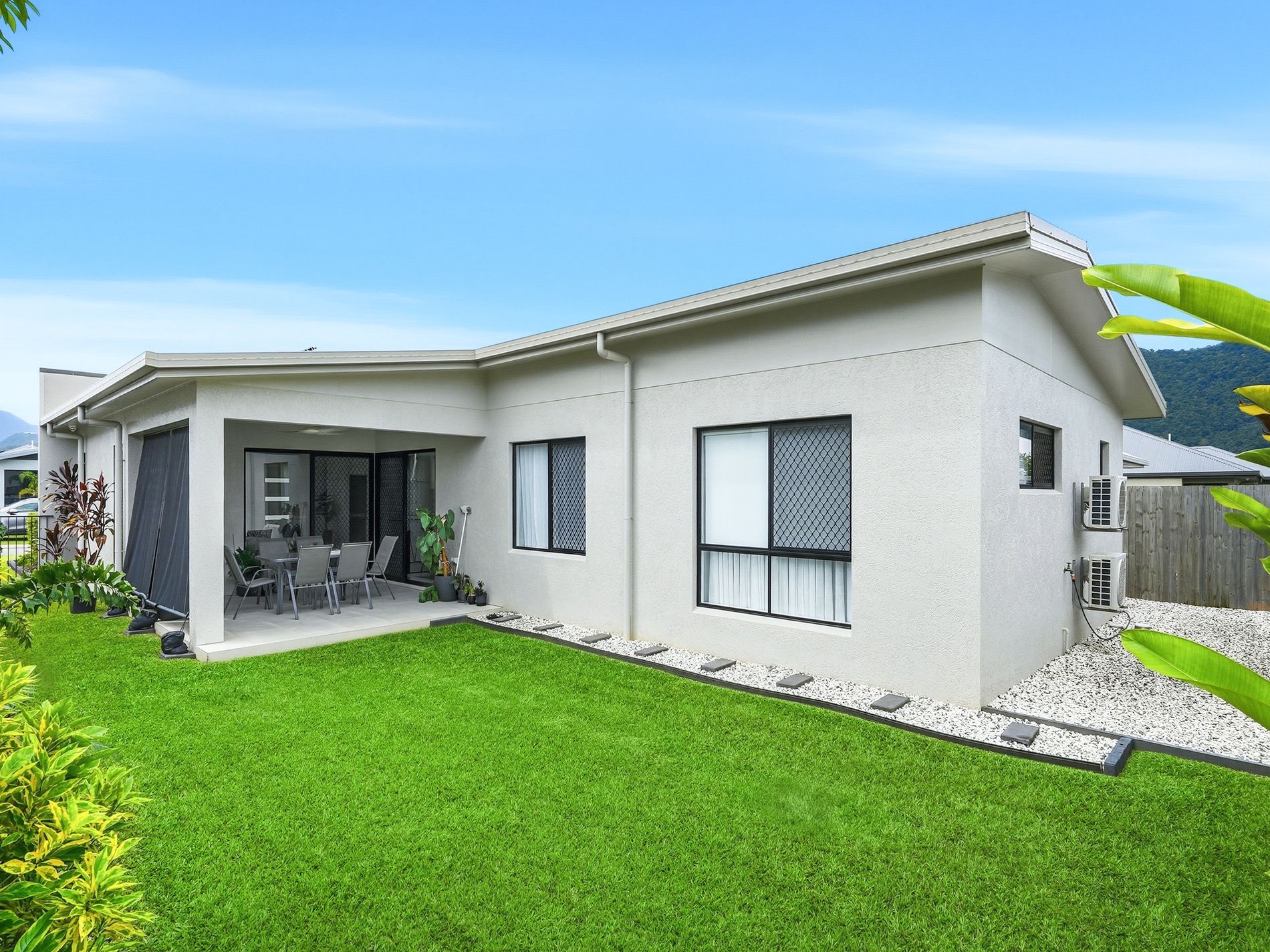 5 Lochern Elbow, Mount Peter