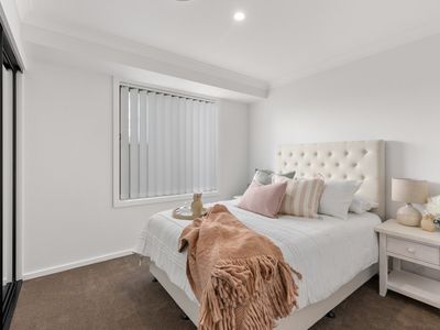 2 / 2 Olympic Street, Forbes