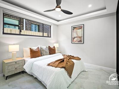 16 Sculptor Street, Box Hill
