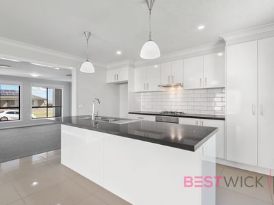 87 Basalt Way, Kelso