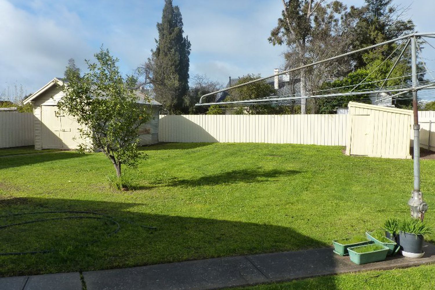 8 George Street, Horsham