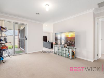 24 Keane Drive, Kelso