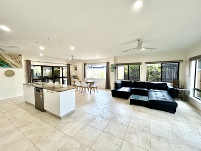 49 Moore Street, Trinity Beach