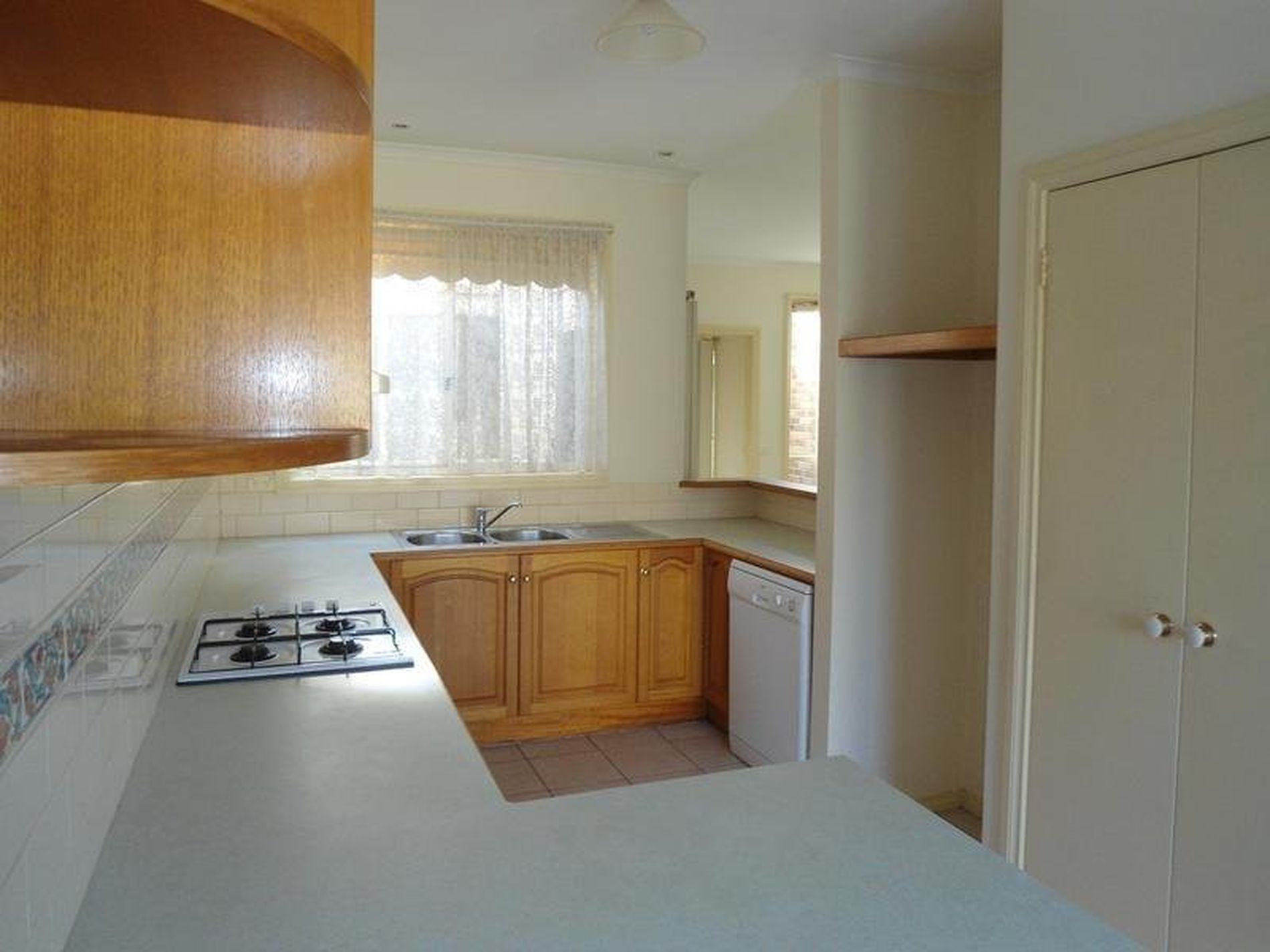 2 / 182 Verner Street, East Geelong