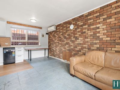 5 / 552 Moreland Road, Brunswick West
