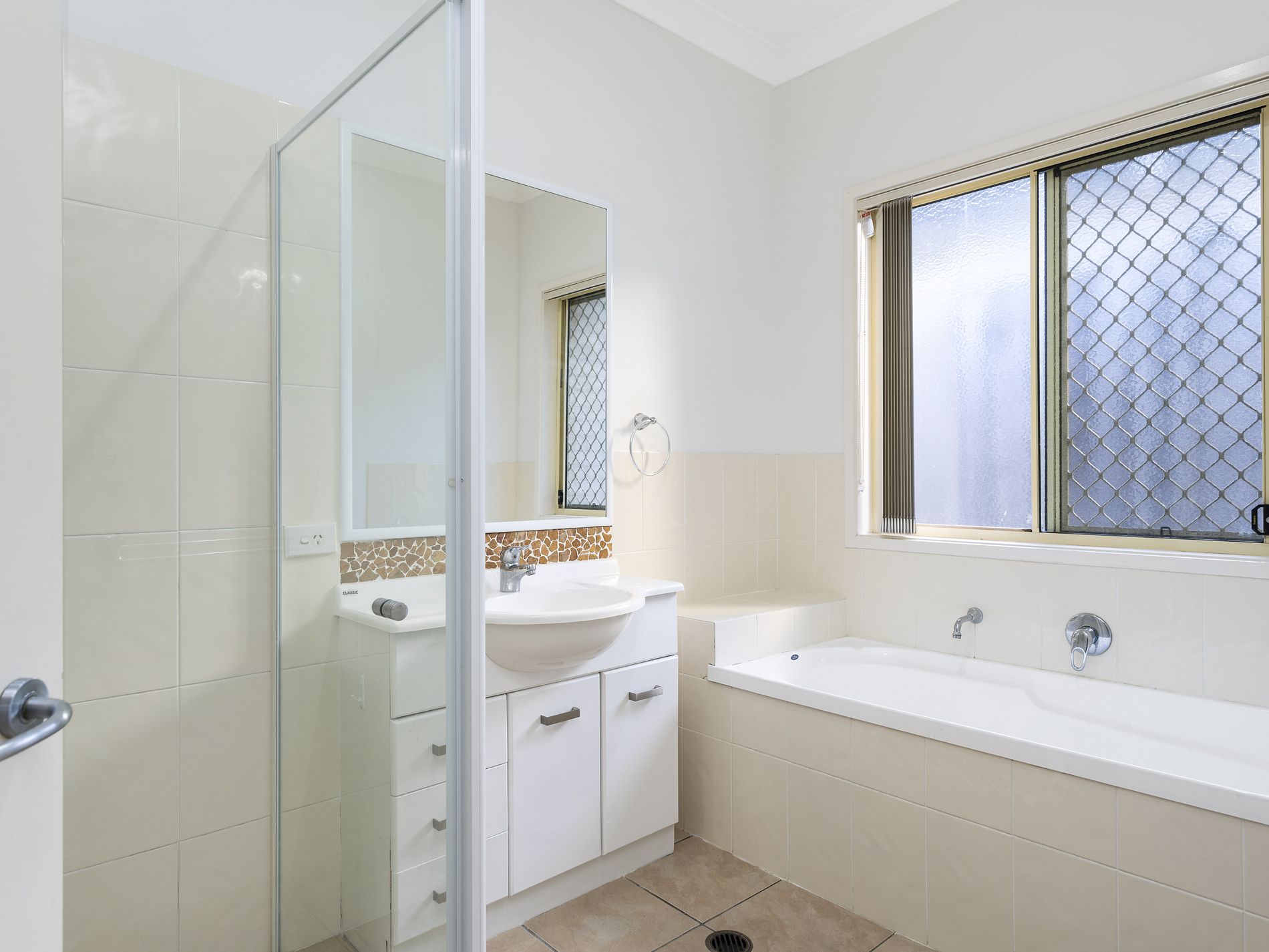 15 Waterclover Drive, Pimpama