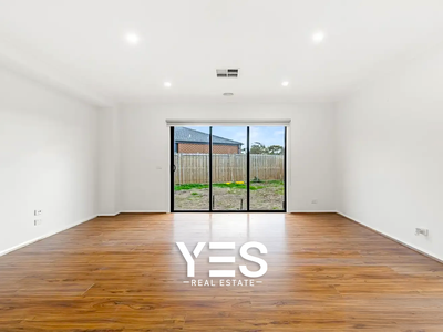 29 Hourigan Way, Werribee