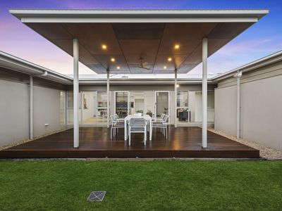 32 Macquarie Street, Wakerley