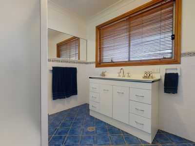 18R Debeaufort Drive, Dubbo