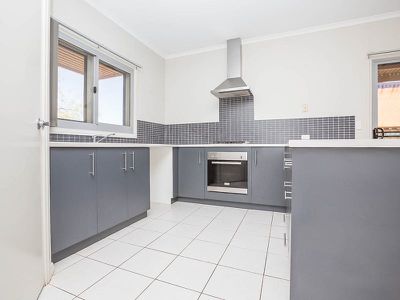 10 / 11 Rutherford Road, South Hedland