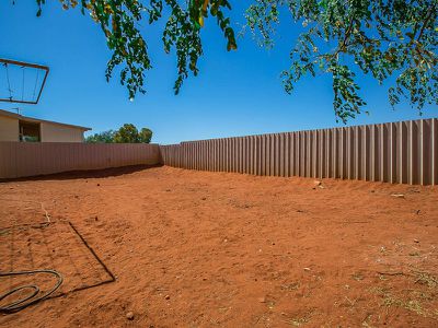 2 / 15 Rutherford Road, South Hedland