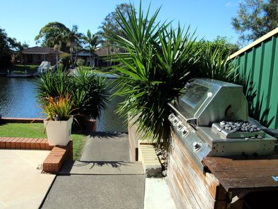 11 Cavill Avenue, Forster