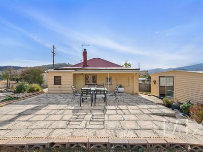23 Glebe Road, New Norfolk