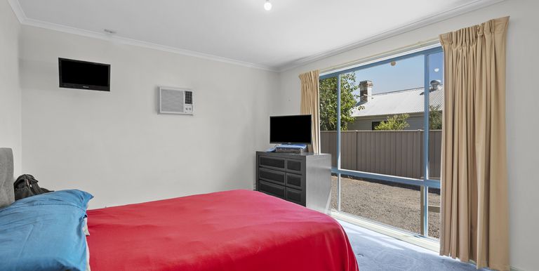80 Birkett Street , Euroa