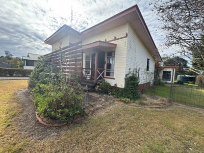 36 First Avenue, Kingaroy