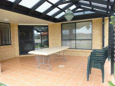 147 The Southern Parkway, Forster