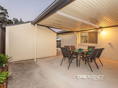 9 Dinnigan Crescent, Durack