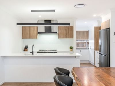 22 Coolamon Court , Urraween